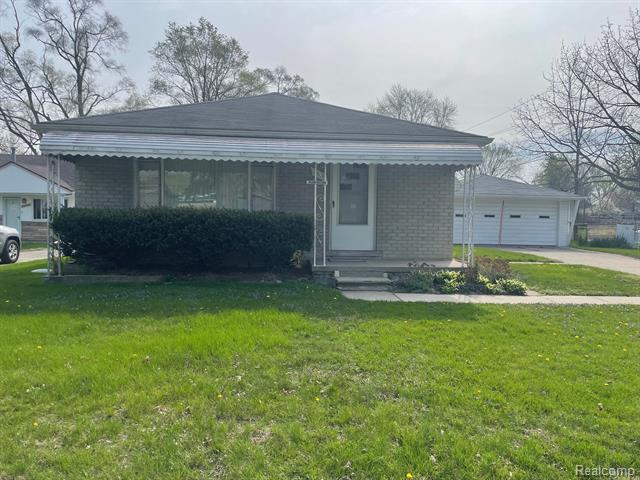front view picture of 20950 Sunset, Warren, MI. 48091