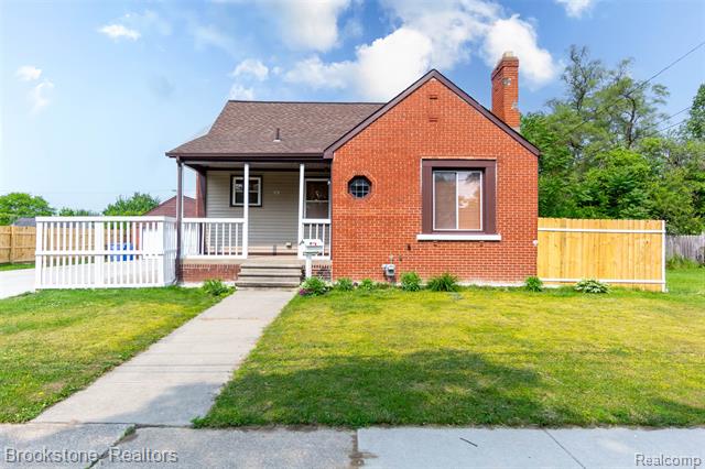 front view picture of 20811 Doepfer, Warren, MI. 48091