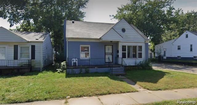 front view picture of 8402 Jackson, Warren, MI. 48089