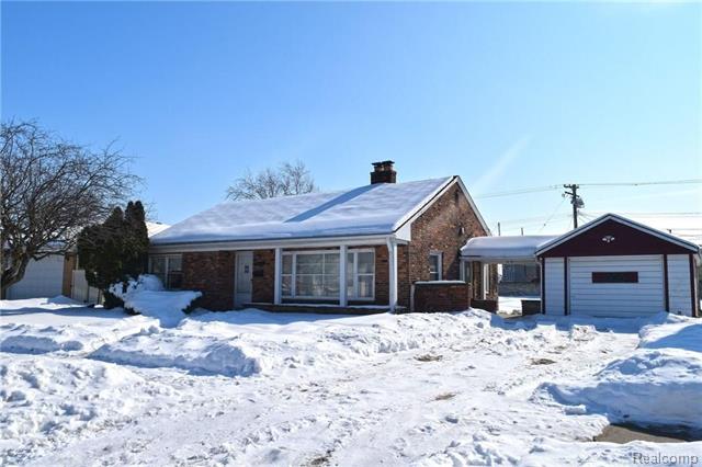front view picture of 18020 Juliana, Eastpointe, MI. 48021