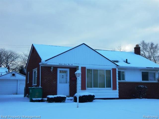 front view picture of 16746 Juliana, Eastpointe, MI. 48021