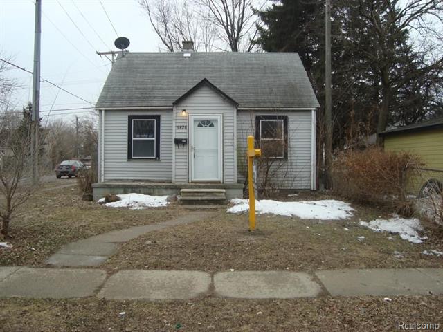 front view picture of 6828 Meadow, Warren, MI. 48091