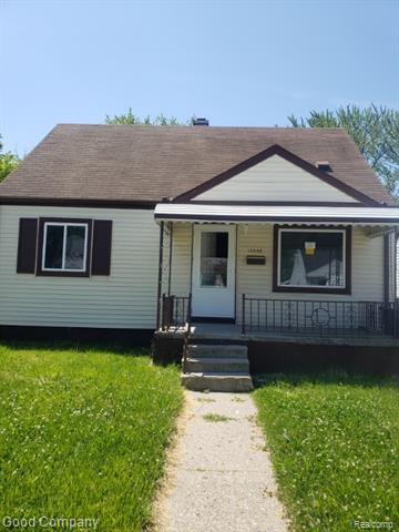 front view picture of 13046 Sherman, Warren, MI. 48089