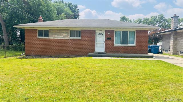front view picture of 4224 Garrick, Warren, MI. 48091
