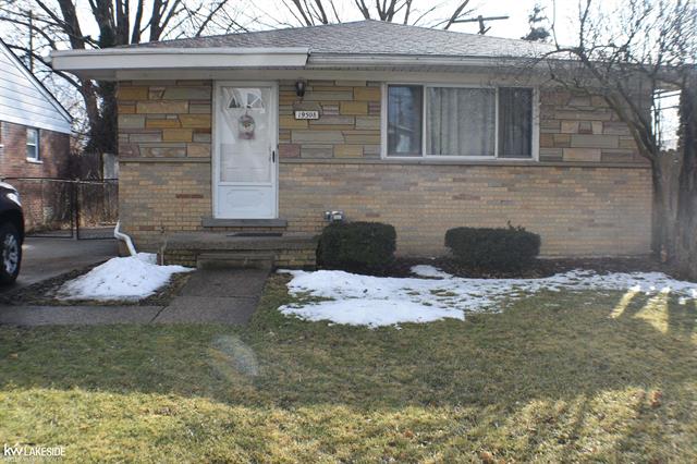 front view picture of 19508 Salisbury, Saint Clair Shores, MI. 48080