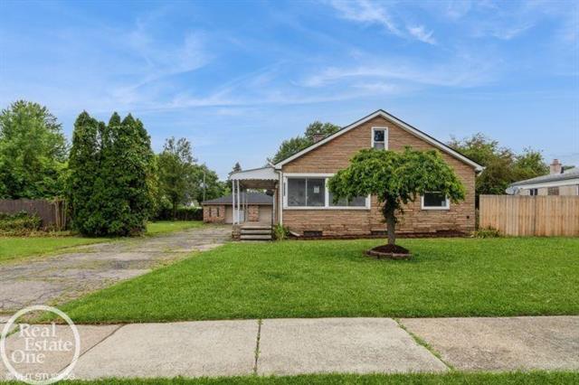 front view picture of 13859 Couwlier, Warren, MI. 48089