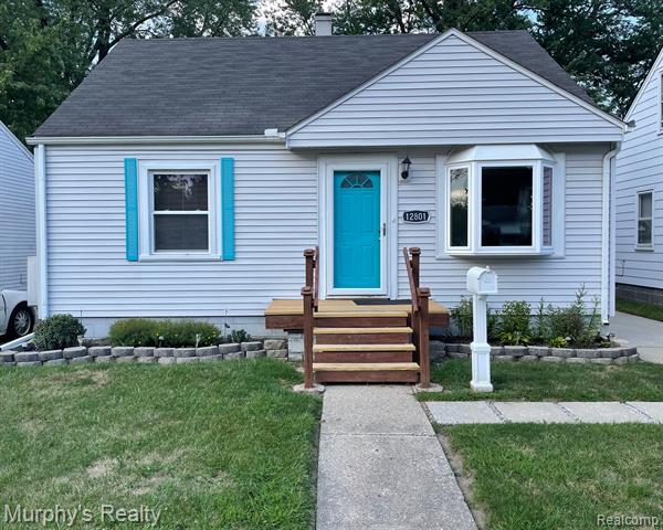 front view picture of 12801 Couwlier, Warren, MI. 48089
