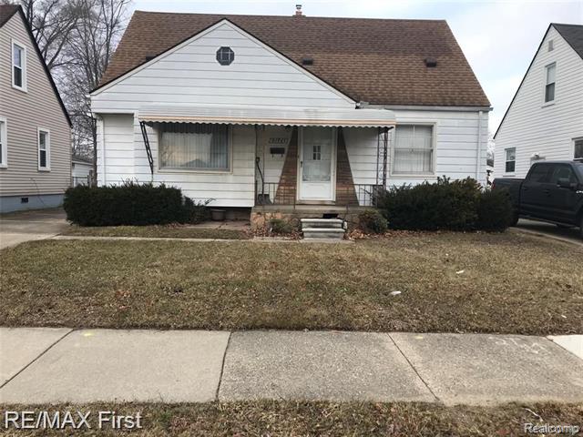 front view picture of 21761 Cyman, Warren, MI. 48091