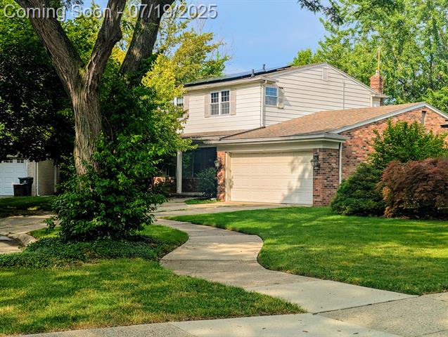 front view picture of 20519 Mauer, Saint Clair Shores, MI. 48080