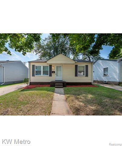 front view picture of 11330 Chalmers, Warren, MI. 48089