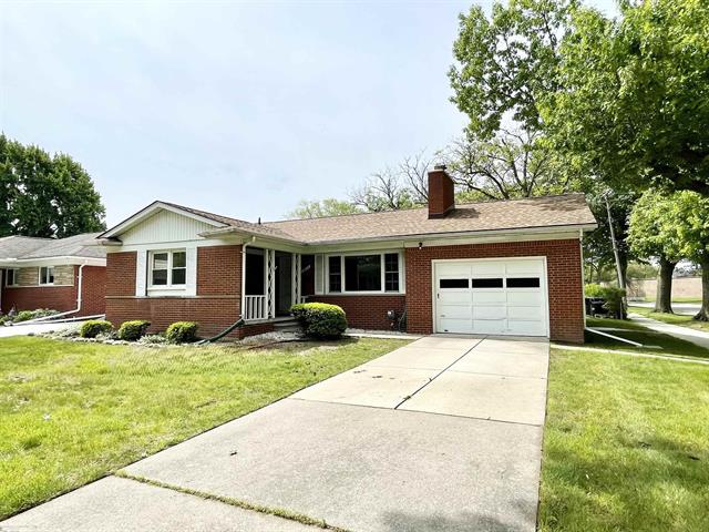 front view picture of 19800 Edmunton, Saint Clair Shores, MI. 48080