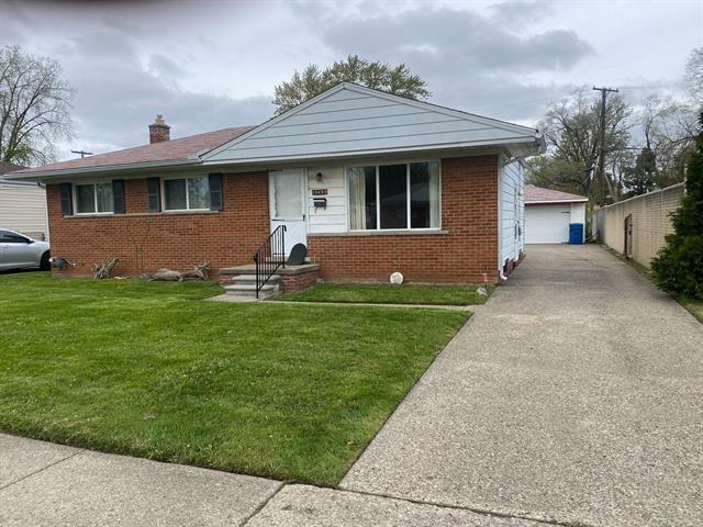 front view picture of 13495 Charlotte, Warren, MI. 48089