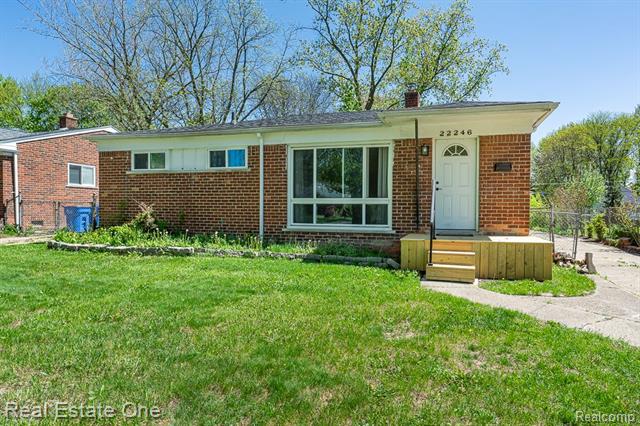 front view picture of 22246 Logue, Warren, MI. 48091