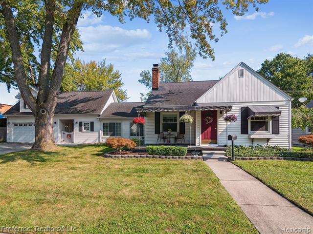 front view picture of 21715 California, Saint Clair Shores, MI. 48080