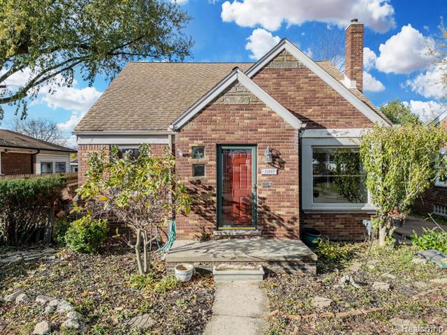 front view picture of 21799 Wilmot, Eastpointe, MI. 48021