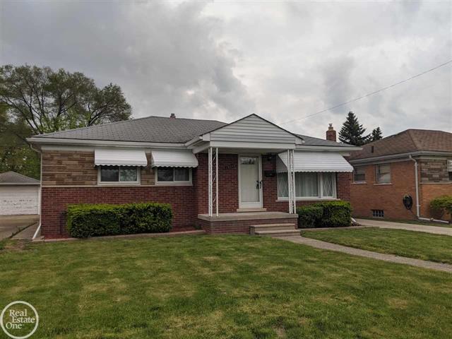 front view picture of 19045 Morningside, Eastpointe, MI. 48021