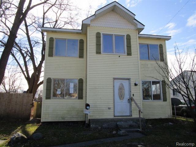 front view picture of 13756 Leonard, Warren, MI. 48089