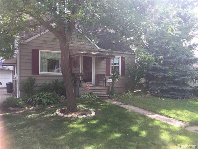 front view picture of 20118 Avalon, Saint Clair Shores, MI. 48080