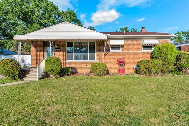 front view picture of 22610 Karam Court, Warren, MI. 48091