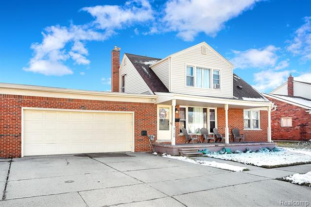 front view picture of 8108 Ford, Warren, MI. 48089