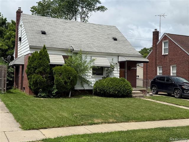 front view picture of 22045 Boulder, Eastpointe, MI. 48021