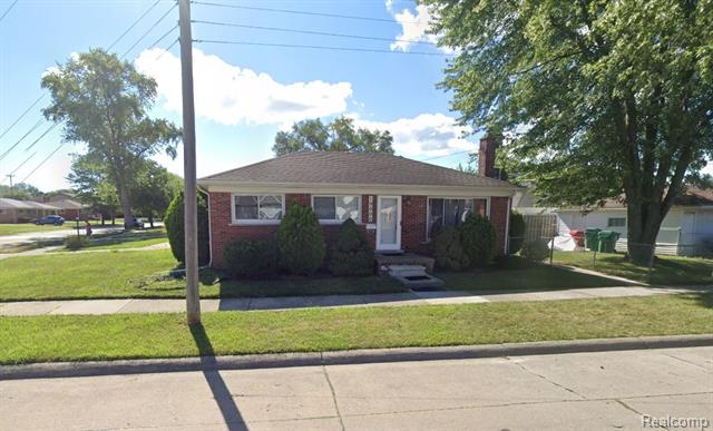 front view picture of 19000 Rosetta, Eastpointe, MI. 48021