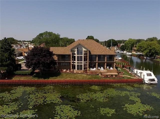 front view picture of 23355 Clairwood, Saint Clair Shores, MI. 48080