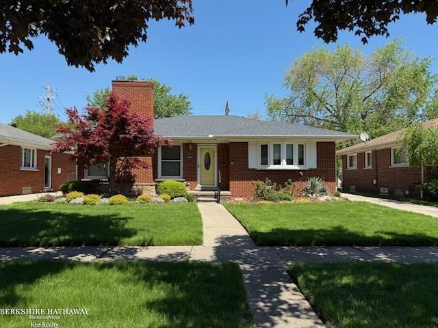 front view picture of 22407 Red Maple Lane, Saint Clair Shores, MI. 48080