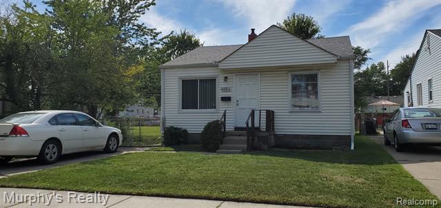 front view picture of 22811 Heussner, Warren, MI. 48089