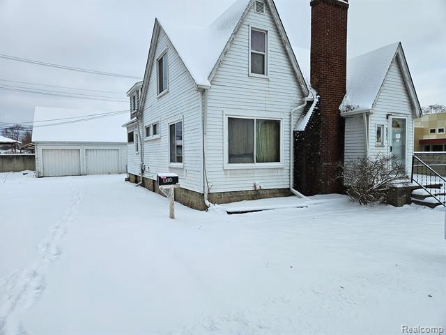 front view picture of 8301 Dodge, Warren, MI. 48089