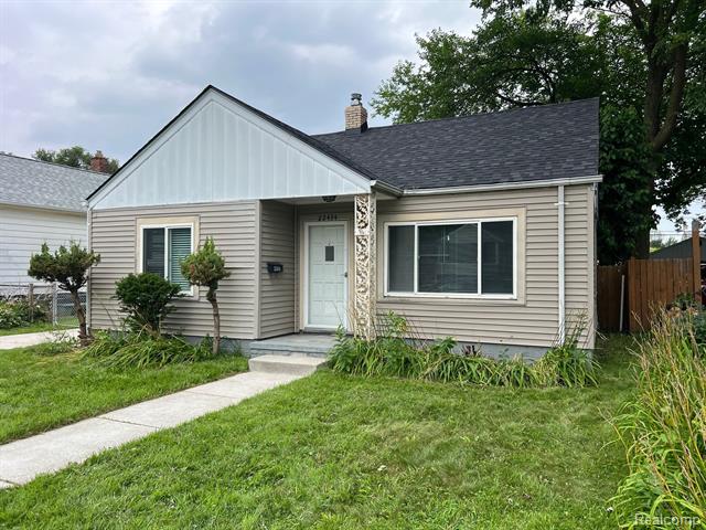 front view picture of 22434 Pleasant, Eastpointe, MI. 48021