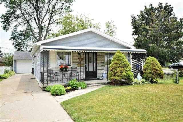 front view picture of 7030 Continental, Warren, MI. 48091