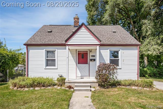 front view picture of 22471 Tuscany, Eastpointe, MI. 48021