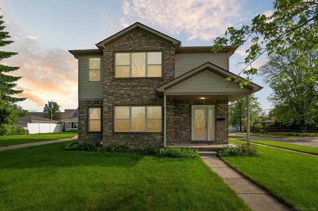 front view picture of 22439 Clairwood, Saint Clair Shores, MI. 48080