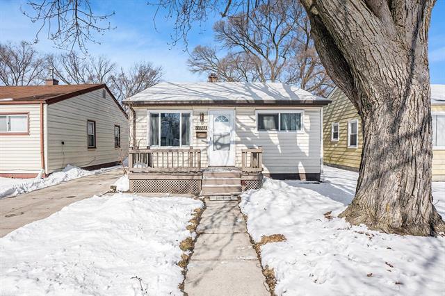 front view picture of 11113 Jewett, Warren, MI. 48089