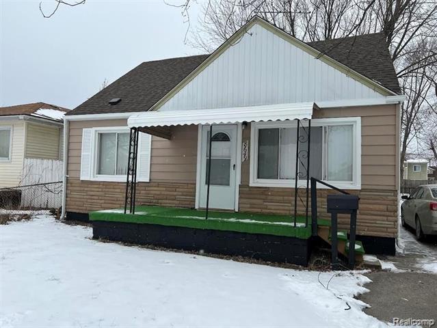 front view picture of 8649 Jewett, Warren, MI. 48089