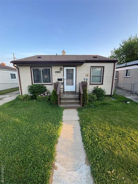 front view picture of 8716 Essex, Warren, MI. 48089