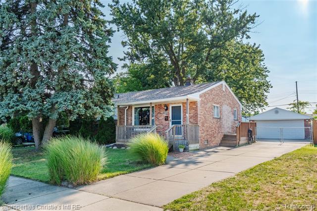 front view picture of 23843 Grunalt, Warren, MI. 48091