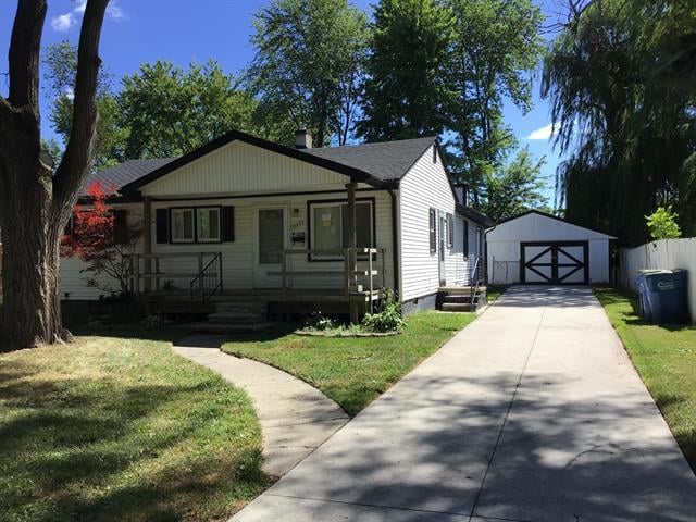 front view picture of 23822 Wellington, Warren, MI. 48089