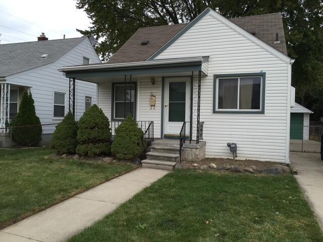 front view picture of 23162 Normandy, Eastpointe, MI. 48021
