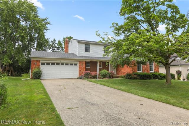 front view picture of 44304 Galway Dr, Northville, MI. 48167
