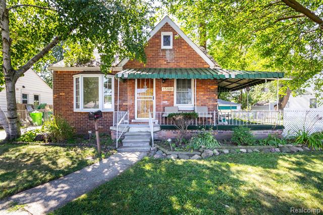 front view picture of 15604 Nicolai, Eastpointe, MI. 48021