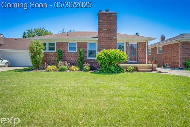 front view picture of 23806 Almond, Eastpointe, MI. 48021