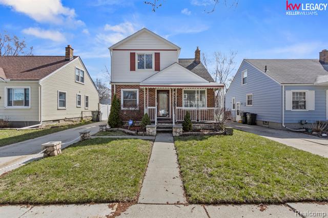 front view picture of 22620 Downing, Saint Clair Shores, MI. 48080