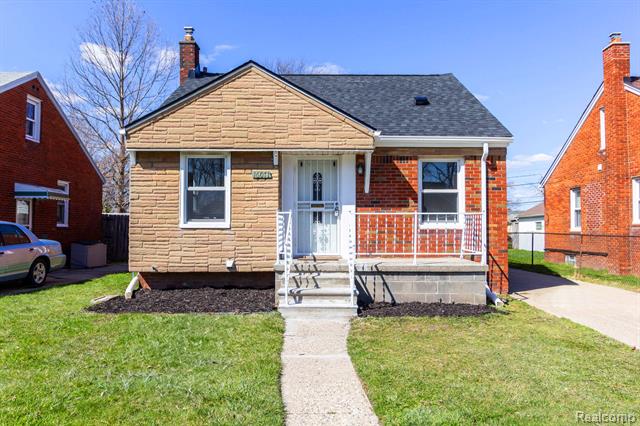 front view picture of 16071 Forest, Eastpointe, MI. 48021
