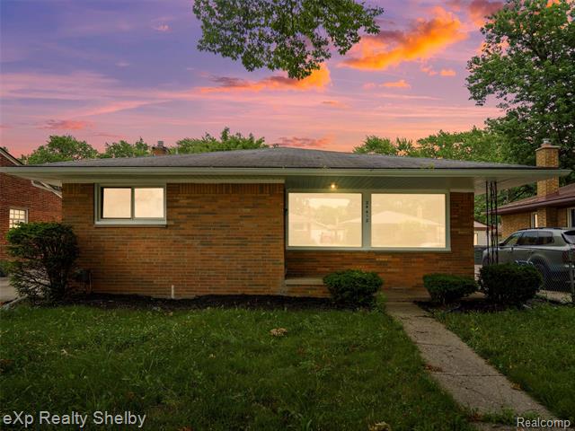 front view picture of 24412 Culver, Saint Clair Shores, MI. 48080