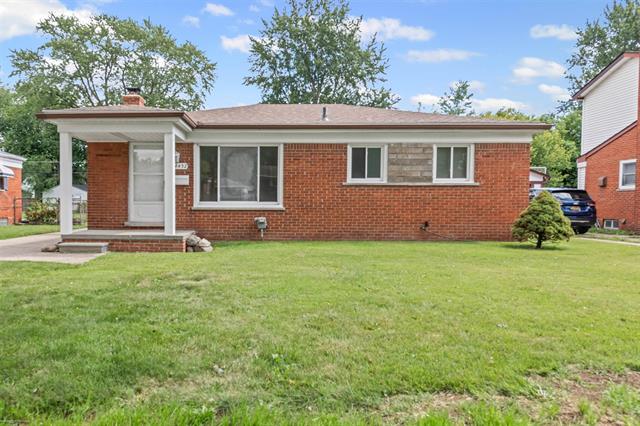 front view picture of 24452 Melody, Warren, MI. 48089