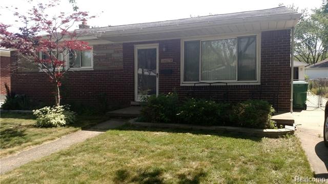front view picture of 24674 Willowby, Eastpointe, MI. 48021