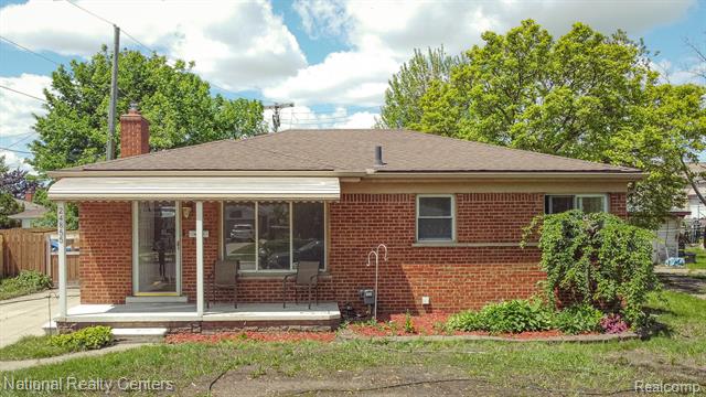front view picture of 24855 Melody, Warren, MI. 48089