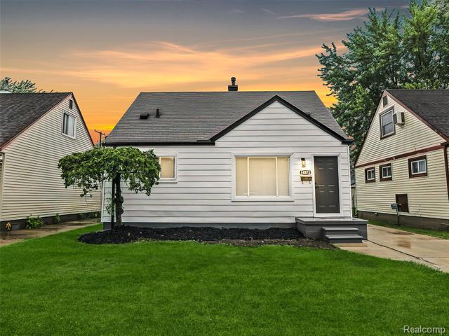 front view picture of 14873 Alberta, Warren, MI. 48089
